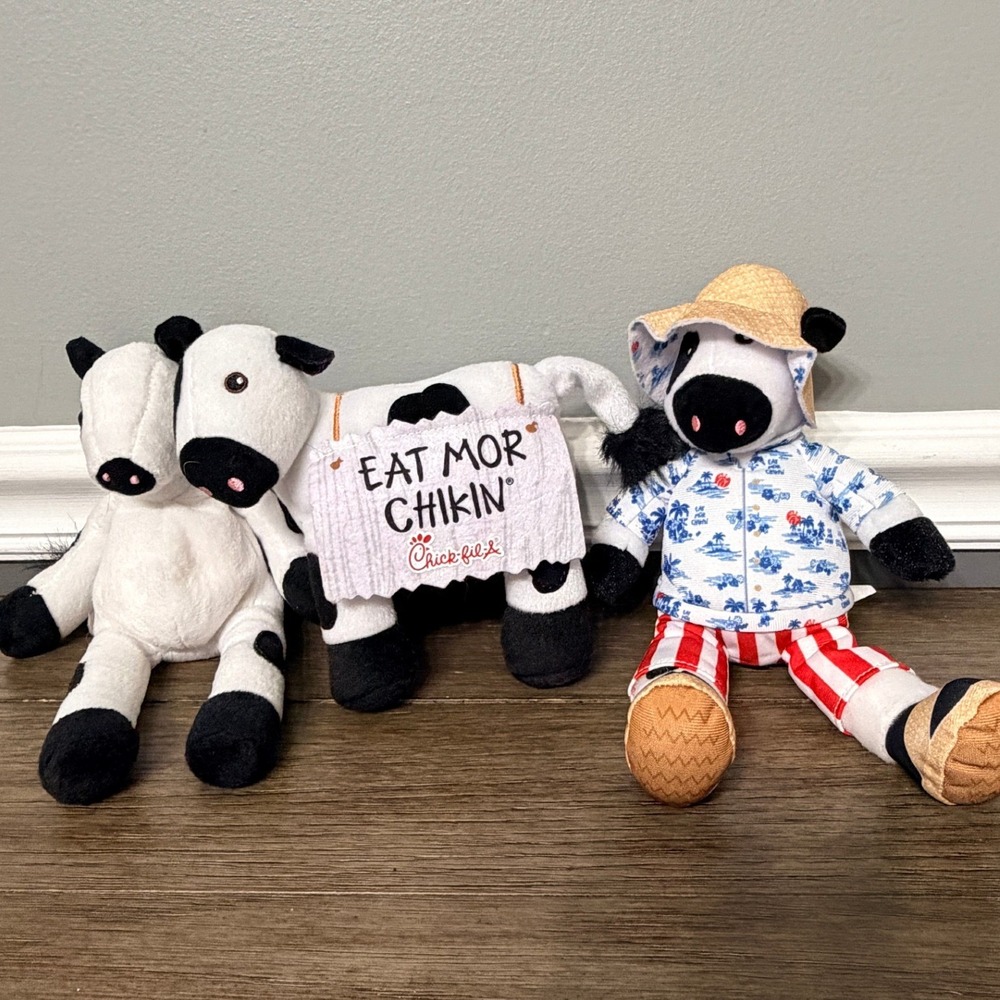 Chick-fil-A Eat Mor Chikin Cow Plush Lot 3 Beach Two Headed Sign Advertising Toy